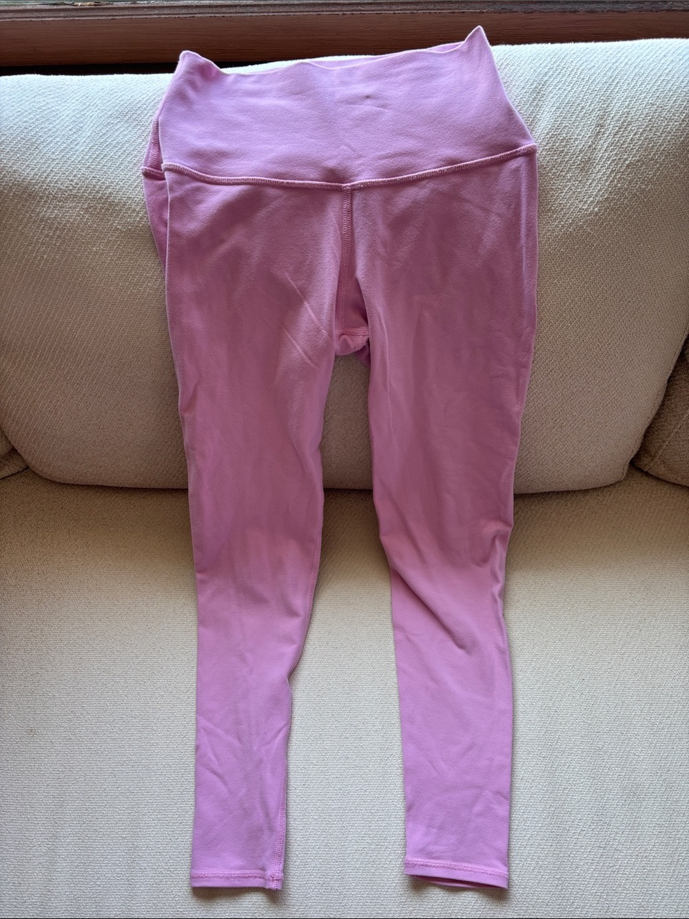 ALO Yoga Pink High-Rise Leggings 7/8. Size XS